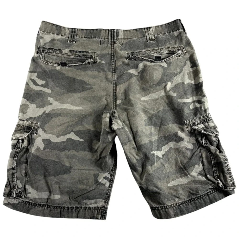 Vintage Levi Strauss Cargo Shorts Men's W38 Grey Camo Relaxed Grunge Streetwear